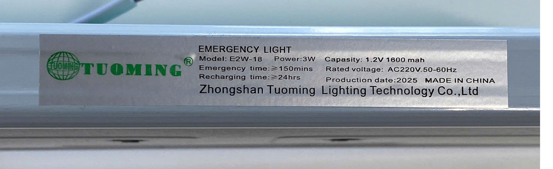 Thông số kĩ thuật của đèn exit 2 mặt chỉ 1 hướng Tuoming giá rẻ